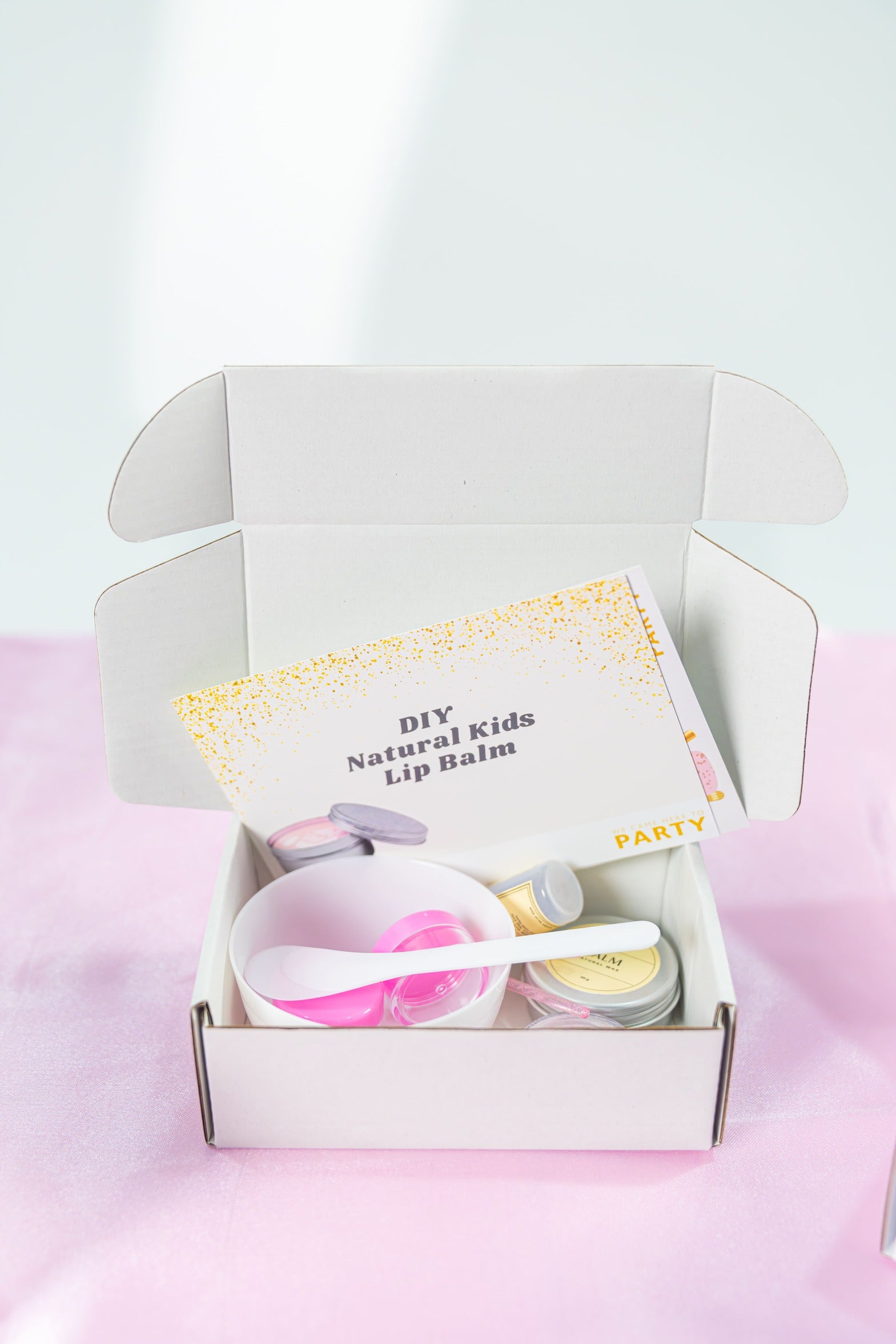 DIY Natural Lip Gloss Kit — Create Your Own Kid-Safe, Natural Lip Gloss at Home